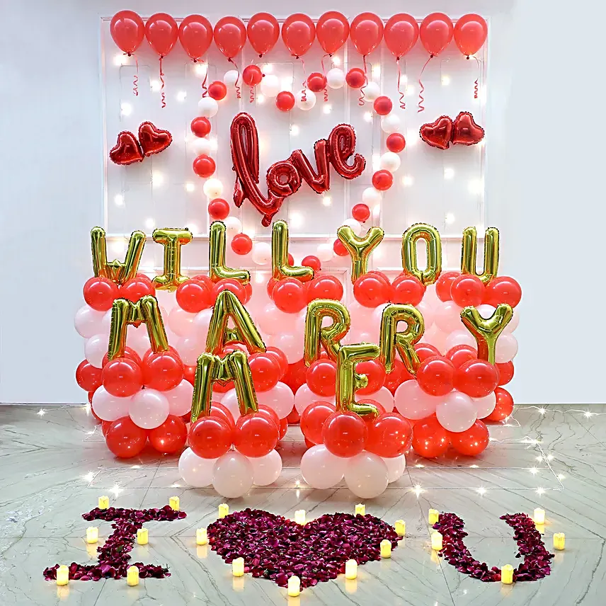 love-filled-balloon-arrangement_1.webp