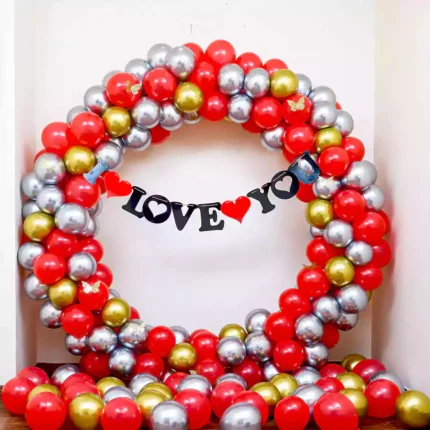 Love You Splendid Balloon Décor